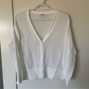 Cardigan sweater